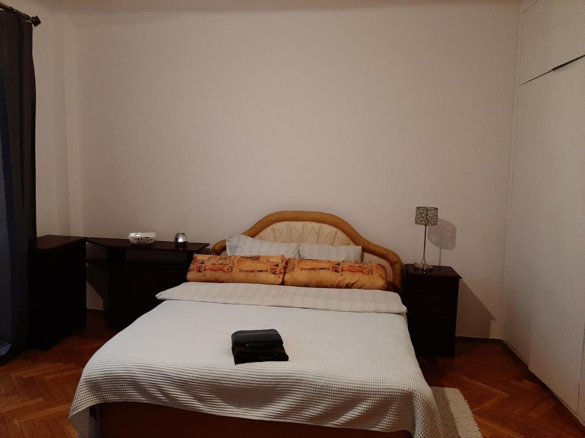Rooms In Centrum Warsaw Exterior photo